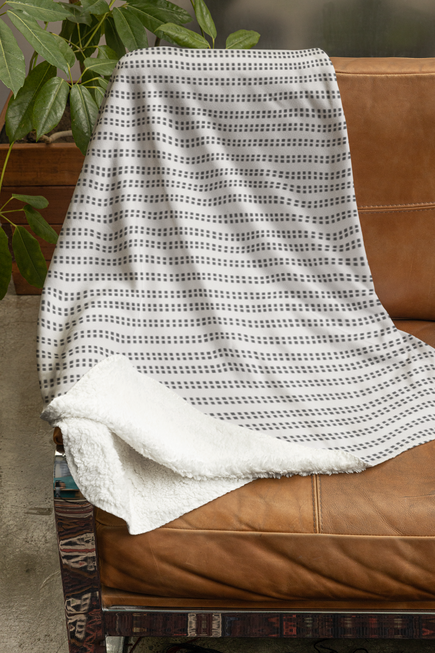 Fleece Sherpa Blanket - Elemental 5 in Iron